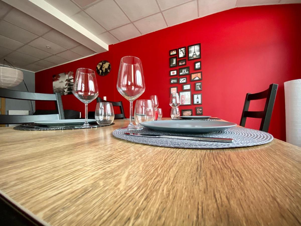 Logements Equipes A Onnaing Avec Espace Balneo En Option Proche Toyota, Autoroute Et Valenciennes Eksteriør billede