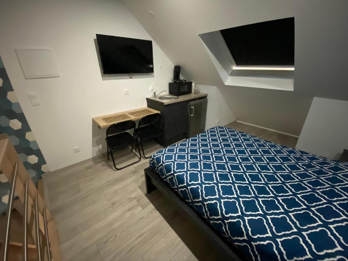 Logements Equipes A Onnaing Avec Espace Balneo En Option Proche Toyota, Autoroute Et Valenciennes Eksteriør billede