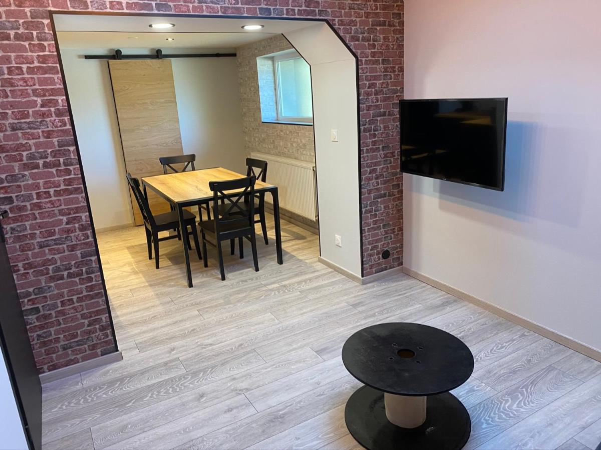 Logements Equipes A Onnaing Avec Espace Balneo En Option Proche Toyota, Autoroute Et Valenciennes Eksteriør billede