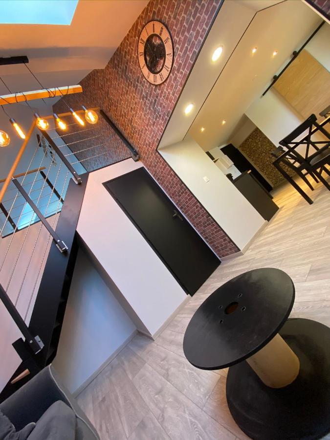 Logements Equipes A Onnaing Avec Espace Balneo En Option Proche Toyota, Autoroute Et Valenciennes Eksteriør billede