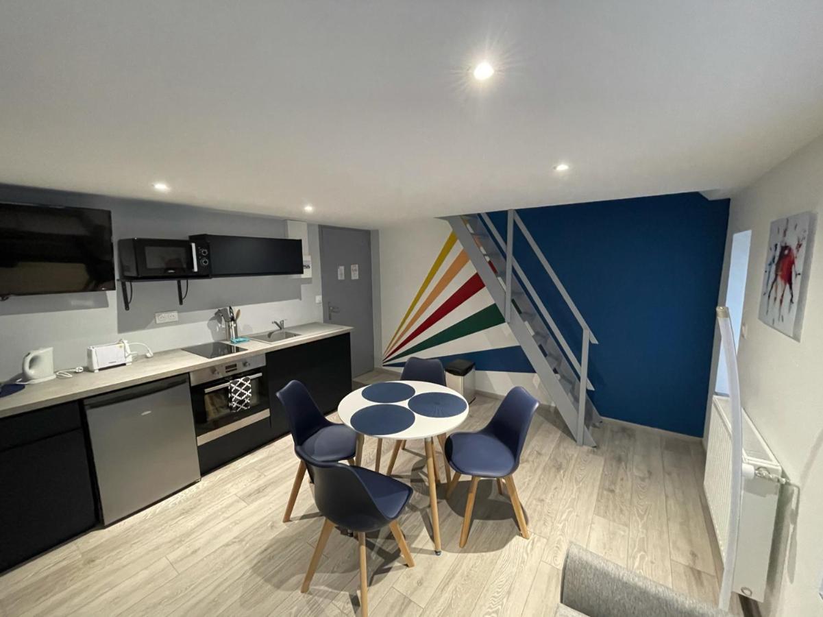 Logements Equipes A Onnaing Avec Espace Balneo En Option Proche Toyota, Autoroute Et Valenciennes Eksteriør billede