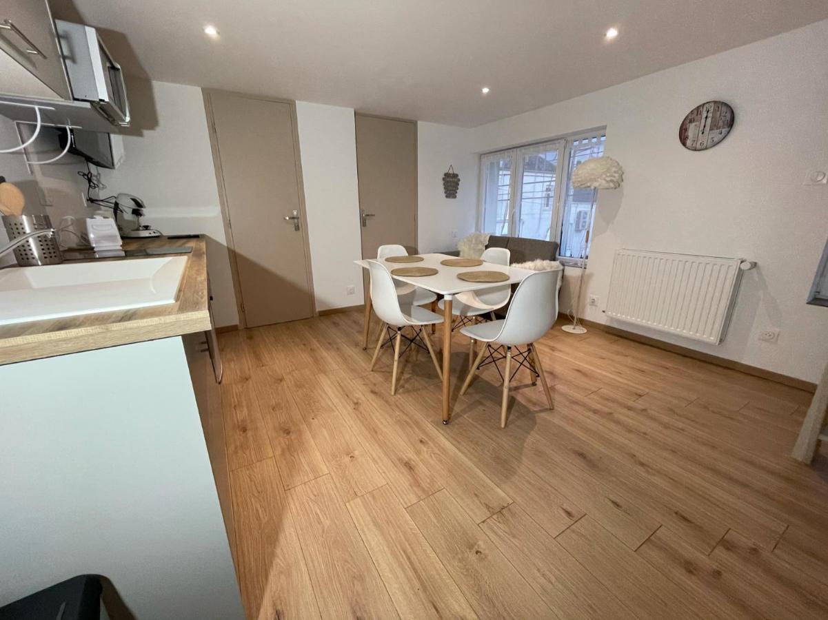 Logements Equipes A Onnaing Avec Espace Balneo En Option Proche Toyota, Autoroute Et Valenciennes Eksteriør billede